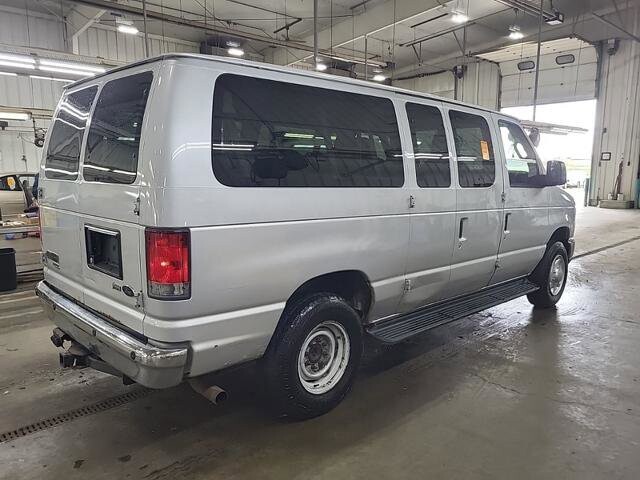 2014 Ford E-350 and Econoline 350 in Blauvelt, NY 10913 - 18140862 7