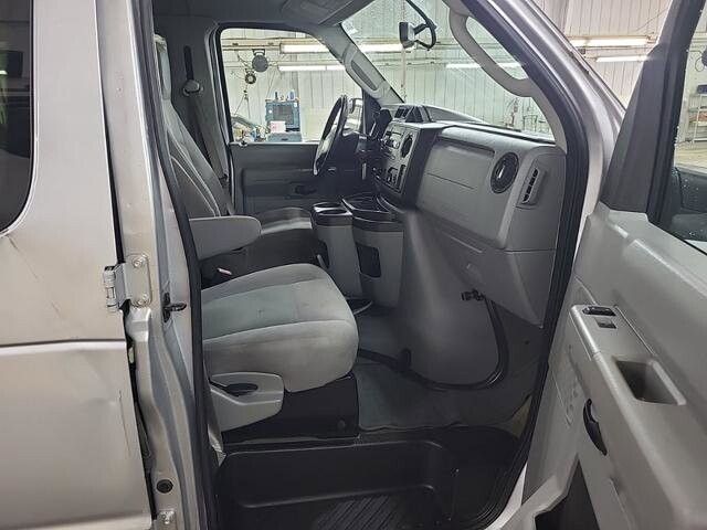2014 Ford E-350 and Econoline 350 in Blauvelt, NY 10913 - 18140862 18