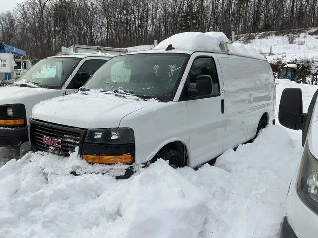 2018 GMC Savana 2500 in Blauvelt, NY 10913 - 18140863 3