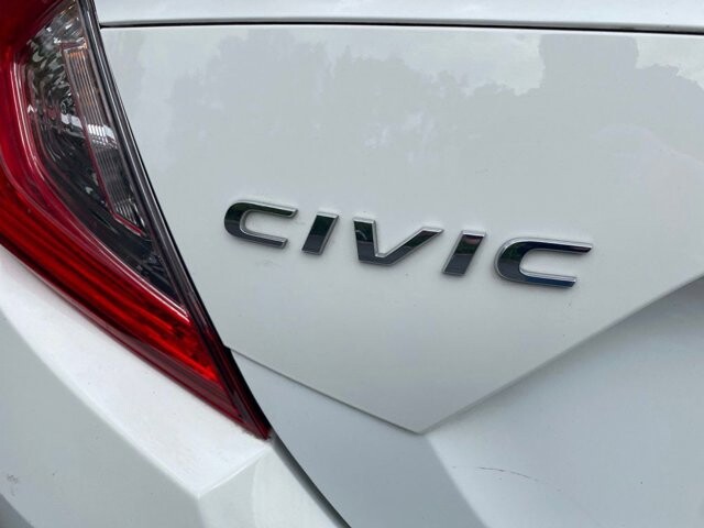 2018 Honda Civic in Marysville, OH 43040 - 18140876 8