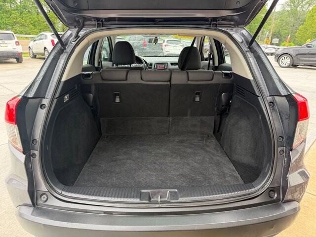 2019 Honda HR-V in Knoxville, TN 37920 - 18140877 9