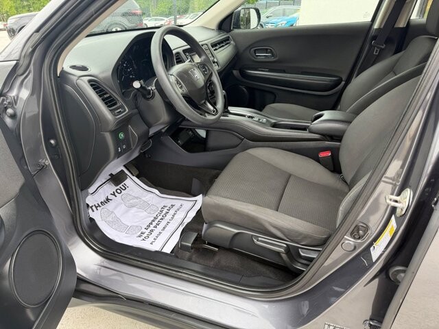 2019 Honda HR-V in Knoxville, TN 37920 - 18140877 12