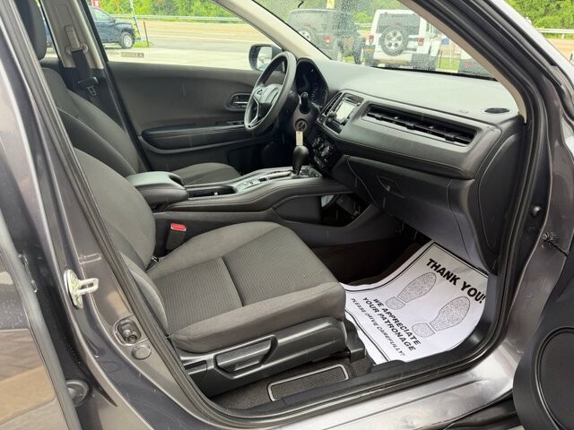 2019 Honda HR-V in Knoxville, TN 37920 - 18140877 16