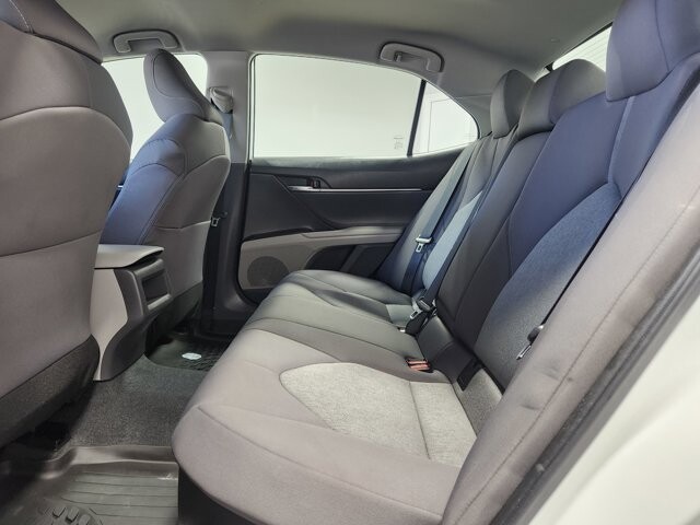 2022 Toyota Camry in Cinnaminson, NJ 08077 - 18140878 13