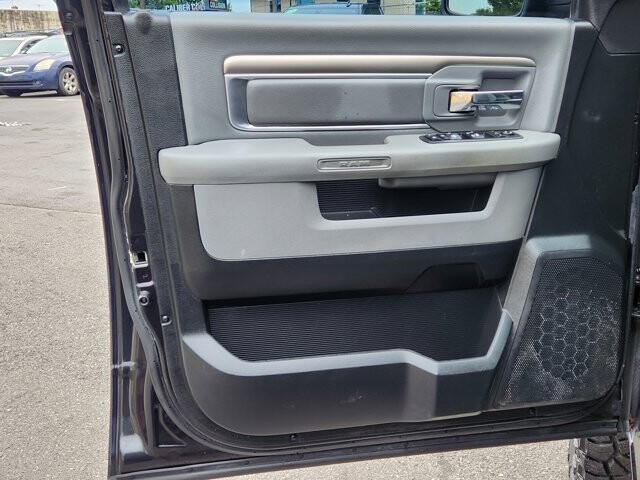 2018 RAM 1500 in Cinnaminson, NJ 08077 - 18140879 10