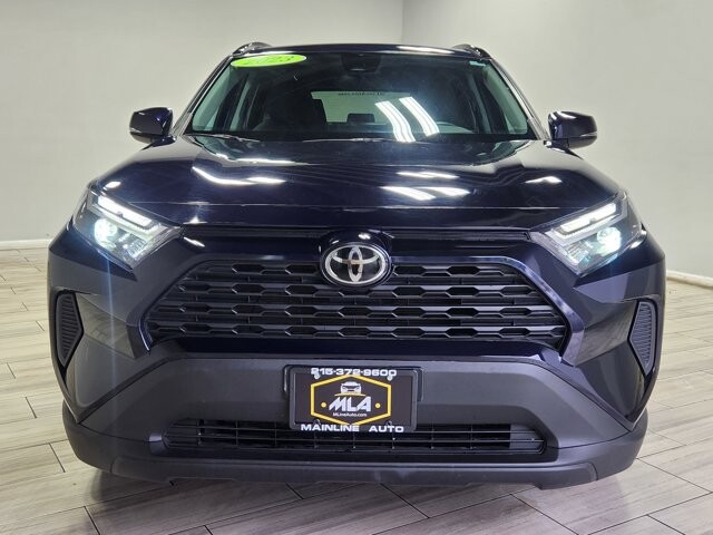 2023 Toyota RAV4 in Cinnaminson, NJ 08077 - 18140883 8