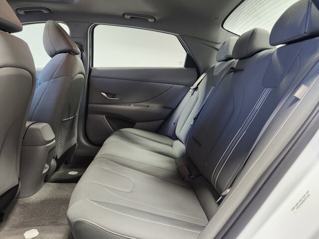 2025 Hyundai Elantra in Cinnaminson, NJ 08077 - 18140885 13