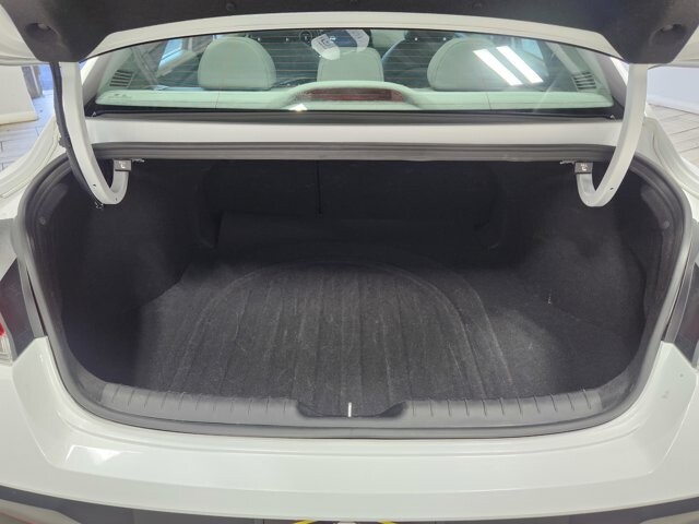 2025 Hyundai Elantra in Cinnaminson, NJ 08077 - 18140885 14