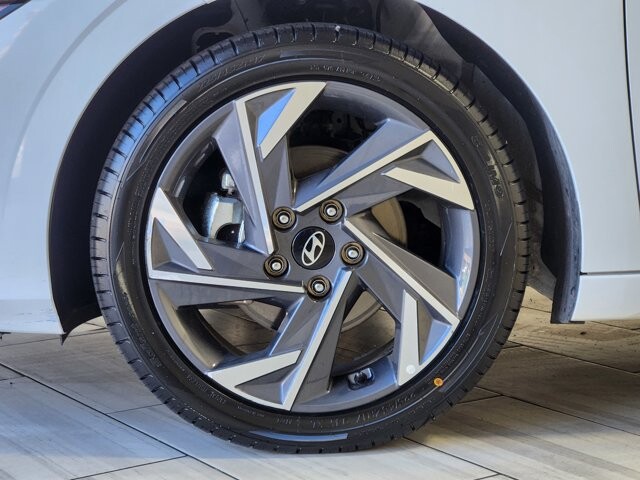 2025 Hyundai Elantra in Cinnaminson, NJ 08077 - 18140885 9