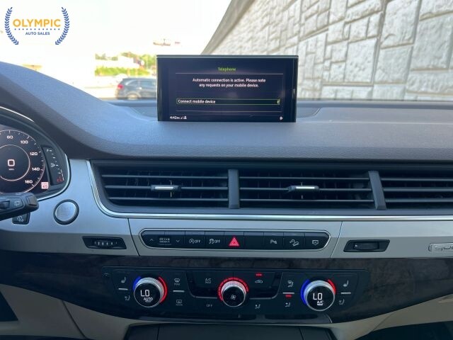 2018 Audi Q7 in Decatur, GA 30032 - 18140896 33