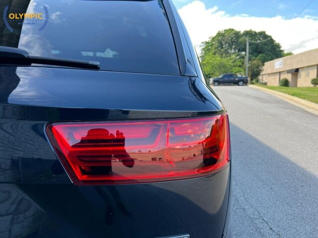 2018 Audi Q7 in Decatur, GA 30032 - 18140896 17