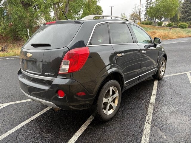 2013 Chevrolet Captiva Sport in Arvada, CO 80002 - 18140907 3