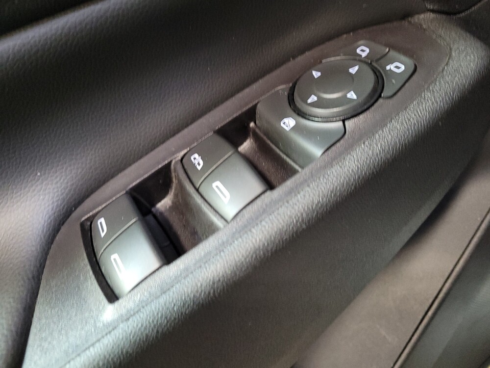 2021 Chevrolet Equinox in Riverside, CA 92504 - 18140917 27