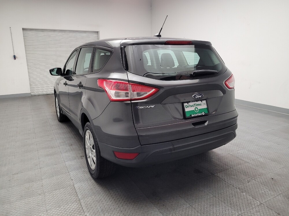 2016 Ford Escape in Fresno, CA 93726 - 18140922 6