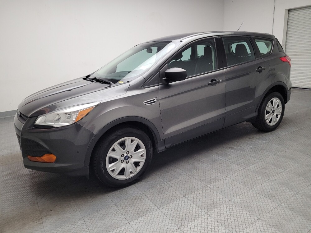 2016 Ford Escape in Fresno, CA 93726 - 18140922 2