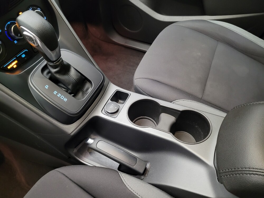 2016 Ford Escape in Fresno, CA 93726 - 18140922 26