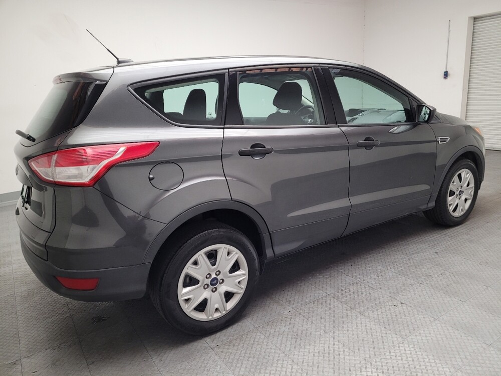 2016 Ford Escape in Fresno, CA 93726 - 18140922 10