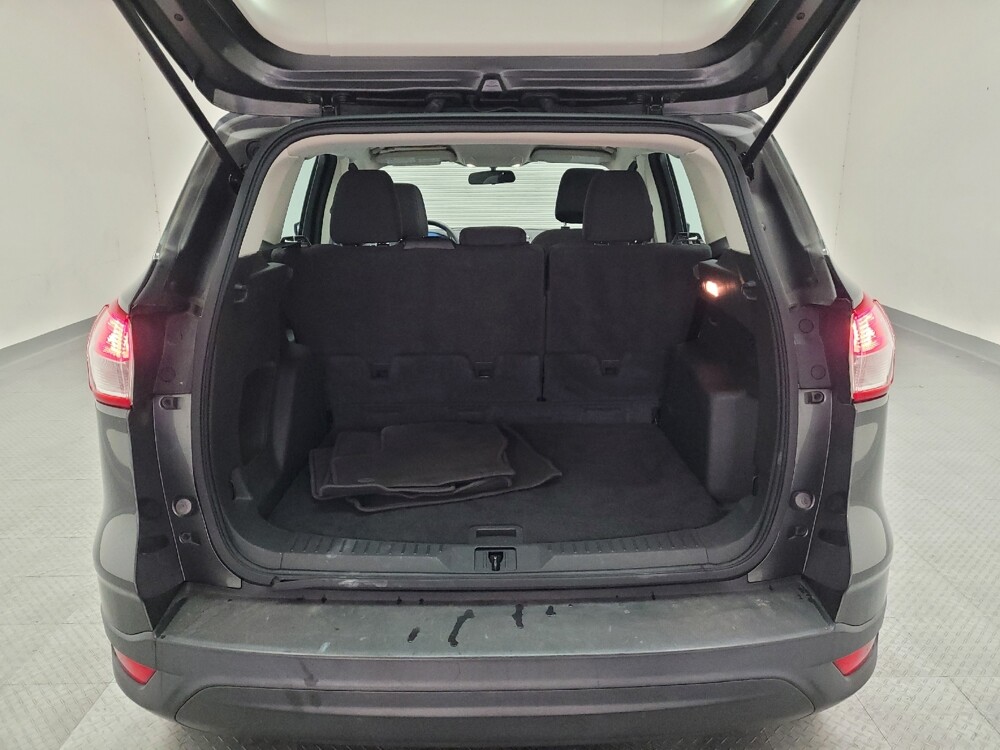 2016 Ford Escape in Fresno, CA 93726 - 18140922 29