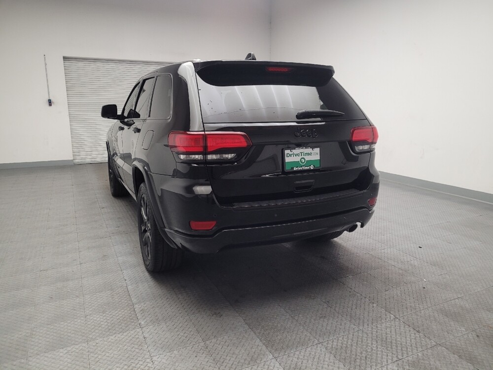 2018 Jeep Grand Cherokee in Sacramento, CA 95821 - 18140924 6