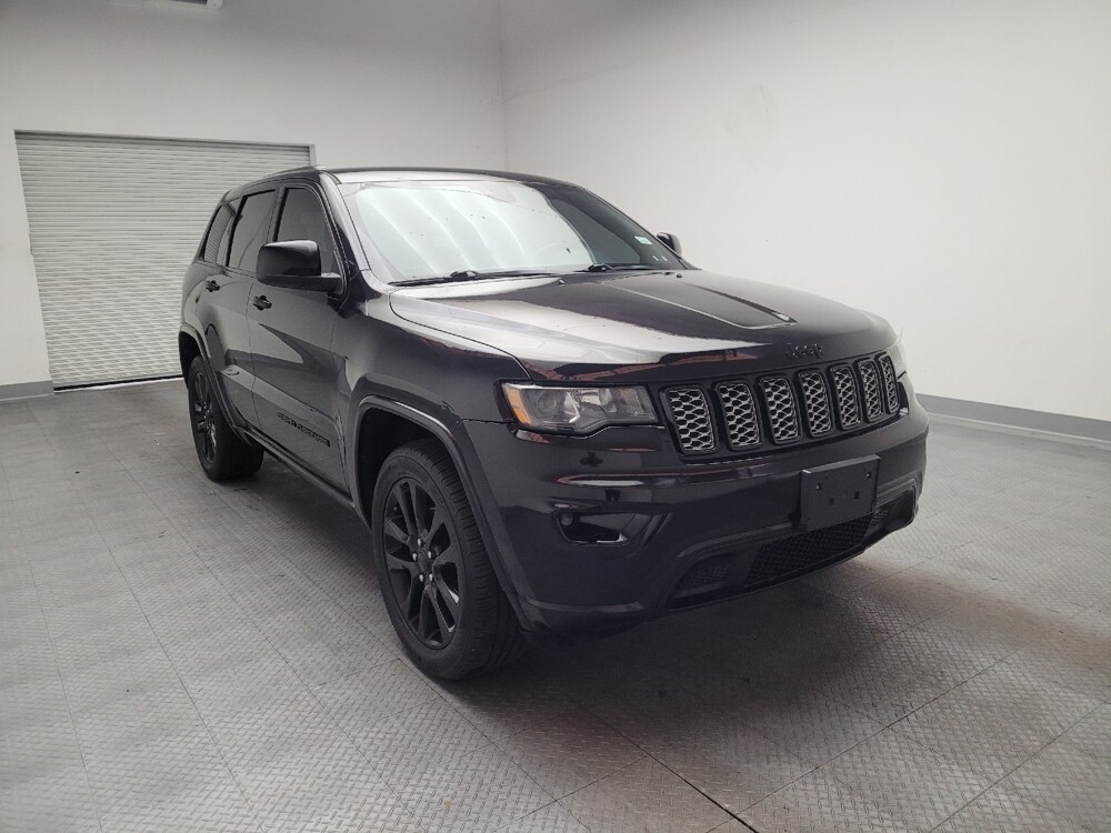 2018 Jeep Grand Cherokee in Sacramento, CA 95821 - 18140924 13