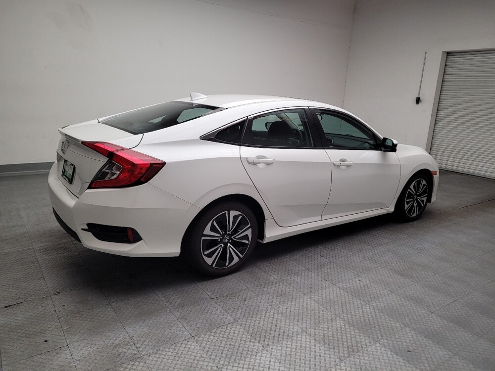 2017 Honda Civic in Riverside, CA 92504 - 18140926 10