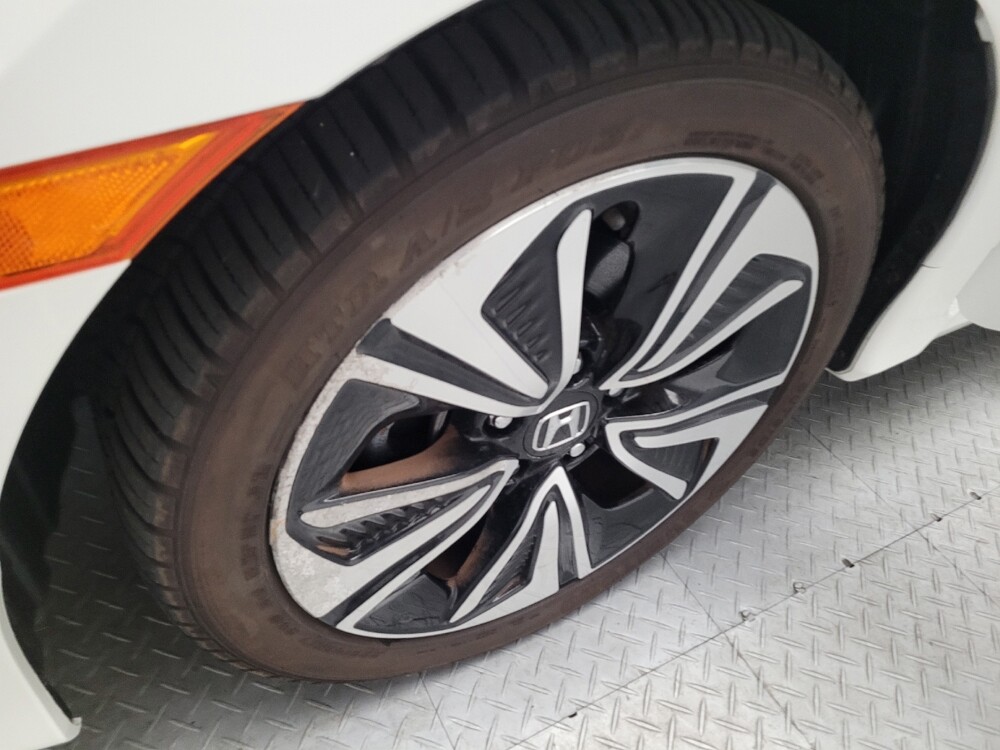 2017 Honda Civic in Riverside, CA 92504 - 18140926 31