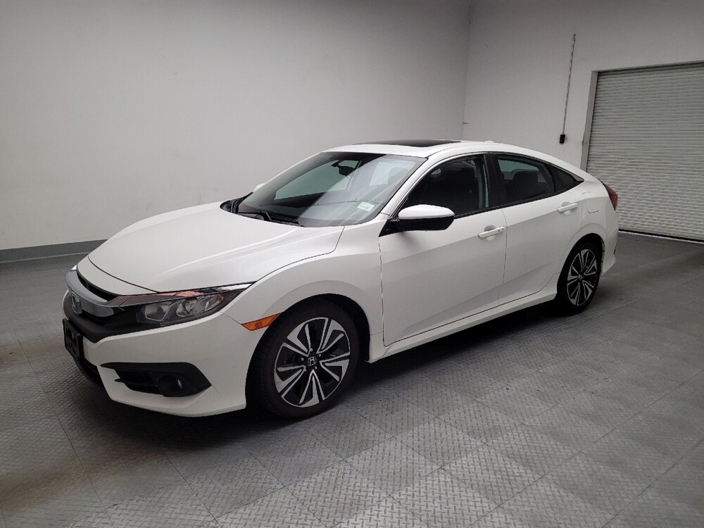 2017 Honda Civic in Riverside, CA 92504 - 18140926 2