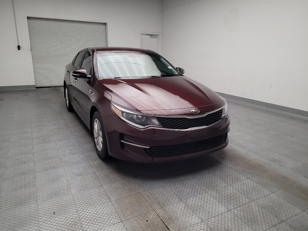 2016 Kia Optima in Downey, CA 90241 - 18140930 14