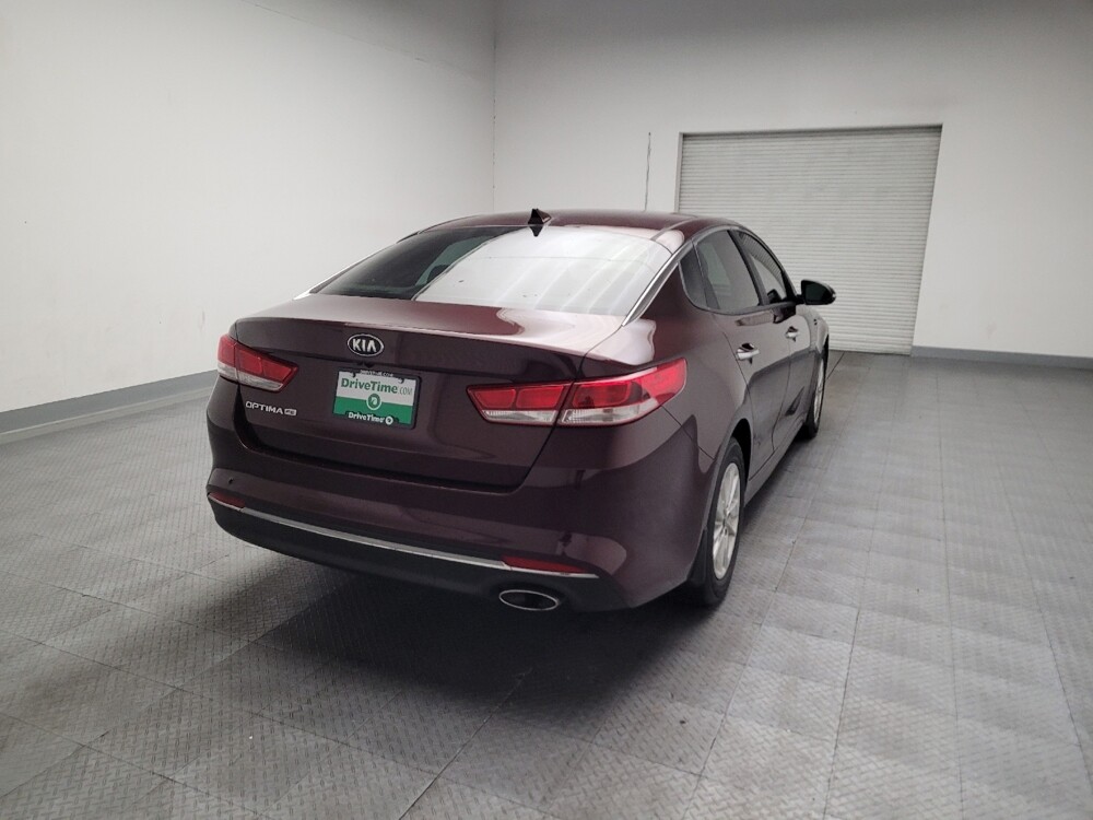 2016 Kia Optima in Downey, CA 90241 - 18140930 7