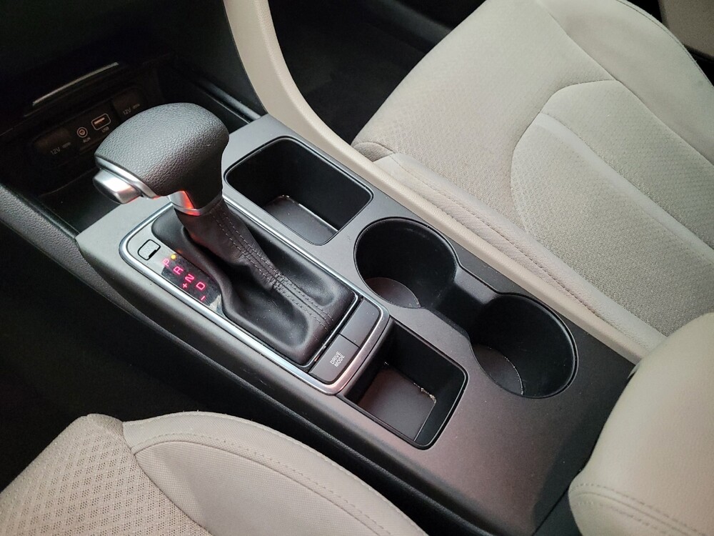 2016 Kia Optima in Downey, CA 90241 - 18140930 26