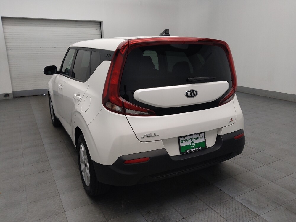 2020 Kia Soul in Stone Mountain, GA 30083 - 18140934 5