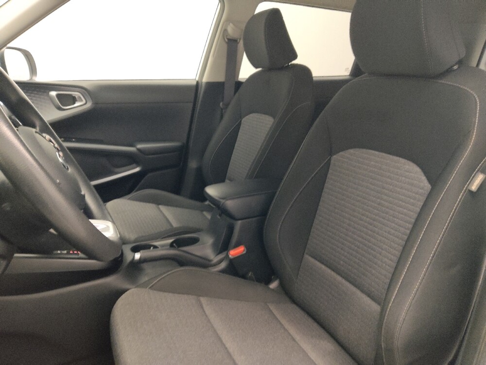 2020 Kia Soul in Stone Mountain, GA 30083 - 18140934 17