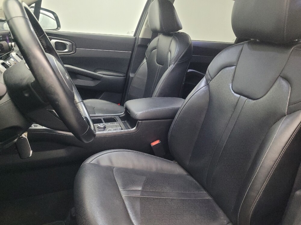 2022 Kia Sorento in Morrow, GA 30260 - 18140947 17