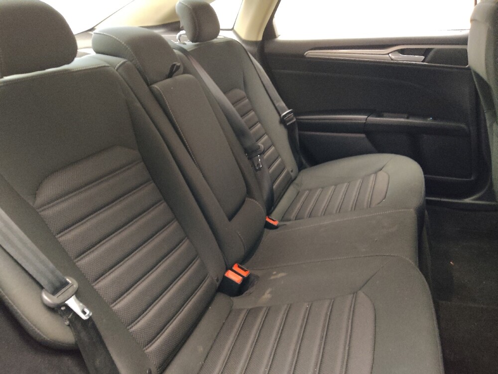 2019 Ford Fusion in Macon, GA 31210 - 18140955 19
