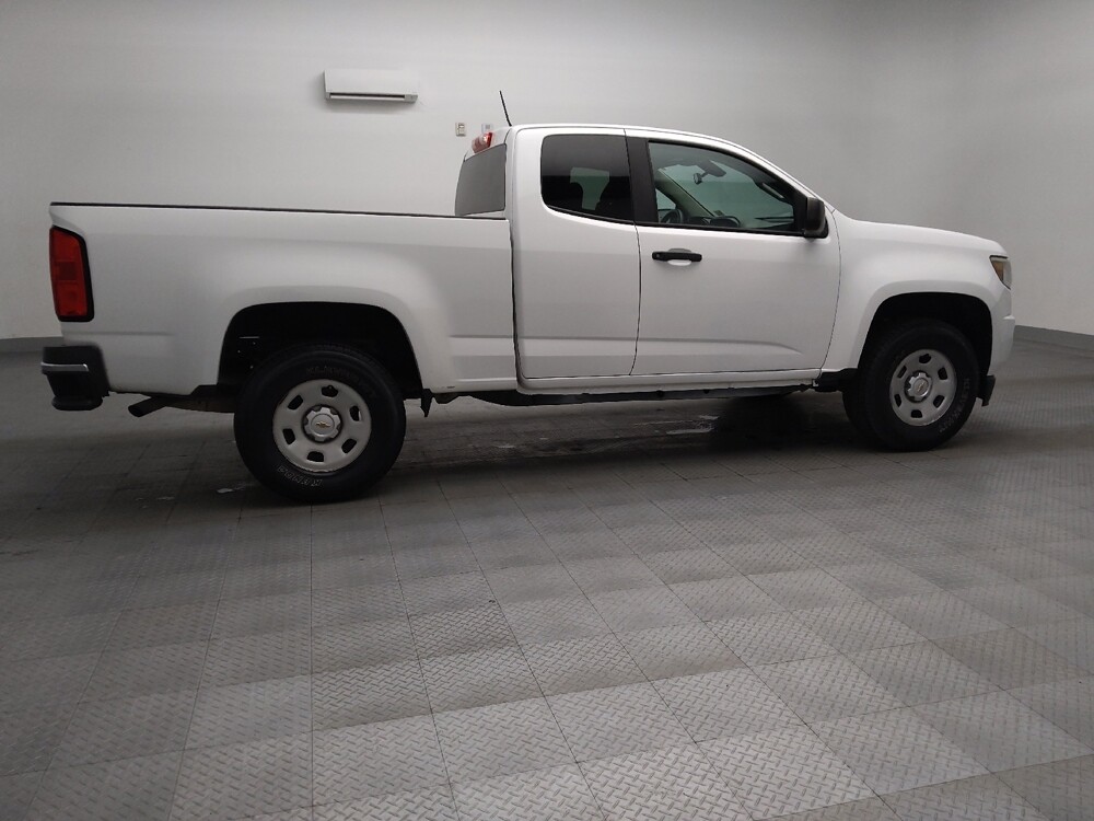 2017 Chevrolet Colorado in Oklahoma City, OK 73139 - 18140964 10