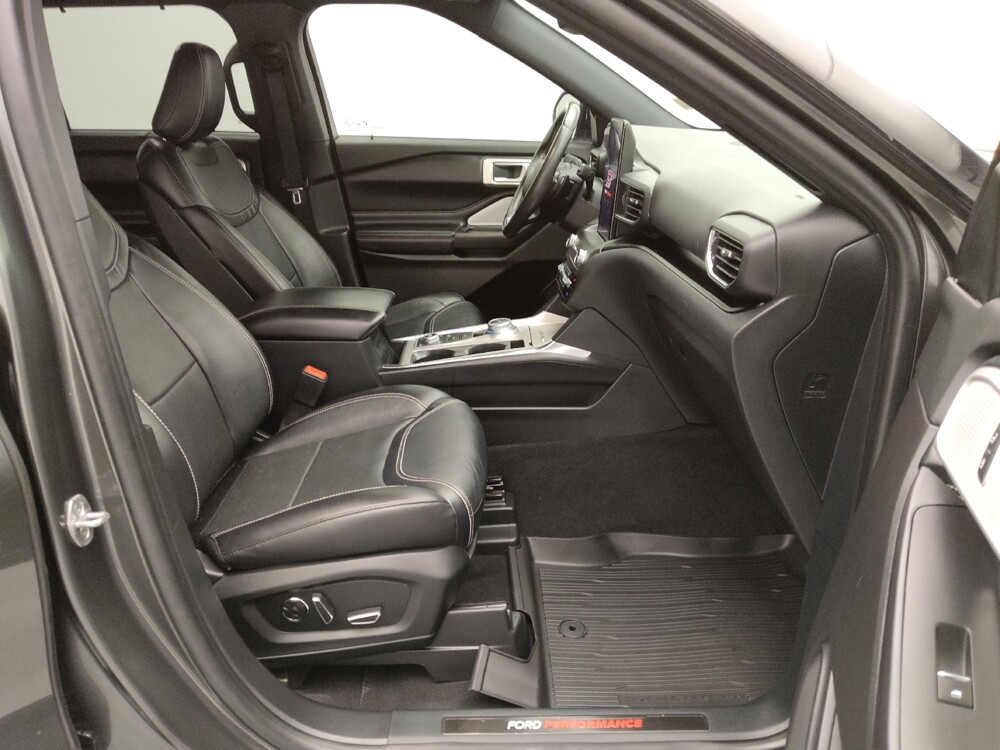 2020 Ford Explorer in Gladstone, MO 64118 - 18140967 21