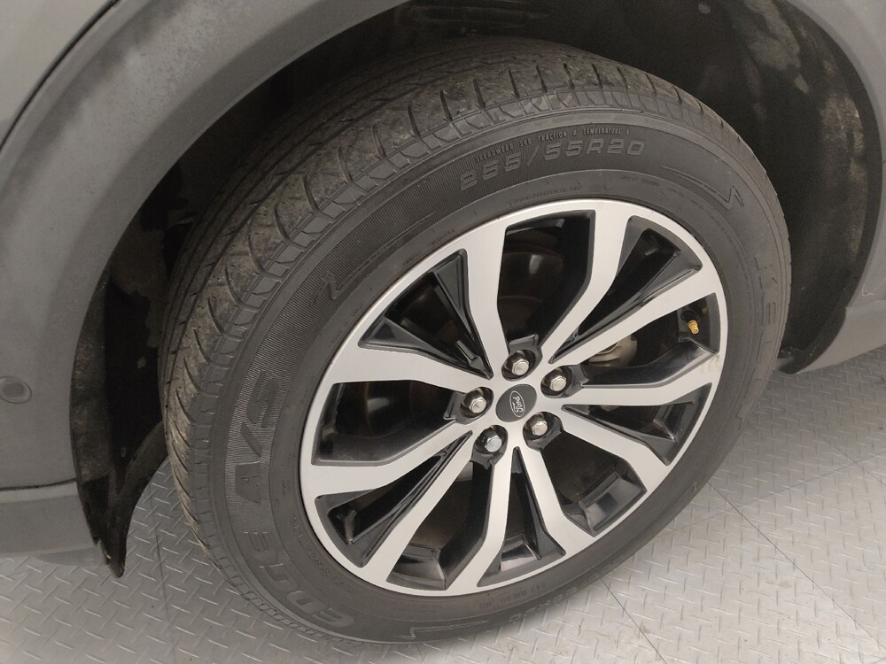 2020 Ford Explorer in Gladstone, MO 64118 - 18140967 31