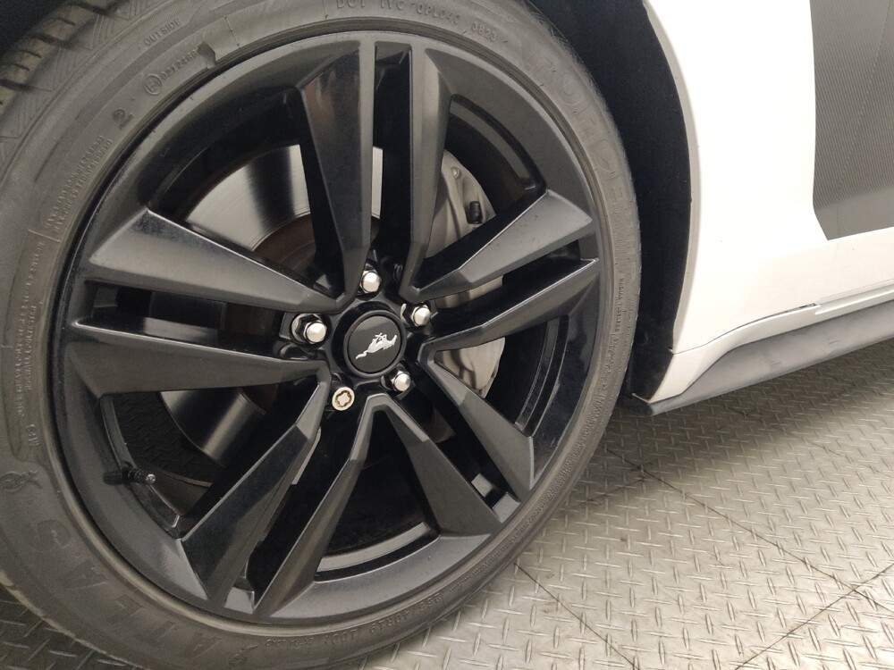 2016 Ford Mustang in Lauderdale Lakes, FL 33313 - 18140968 31