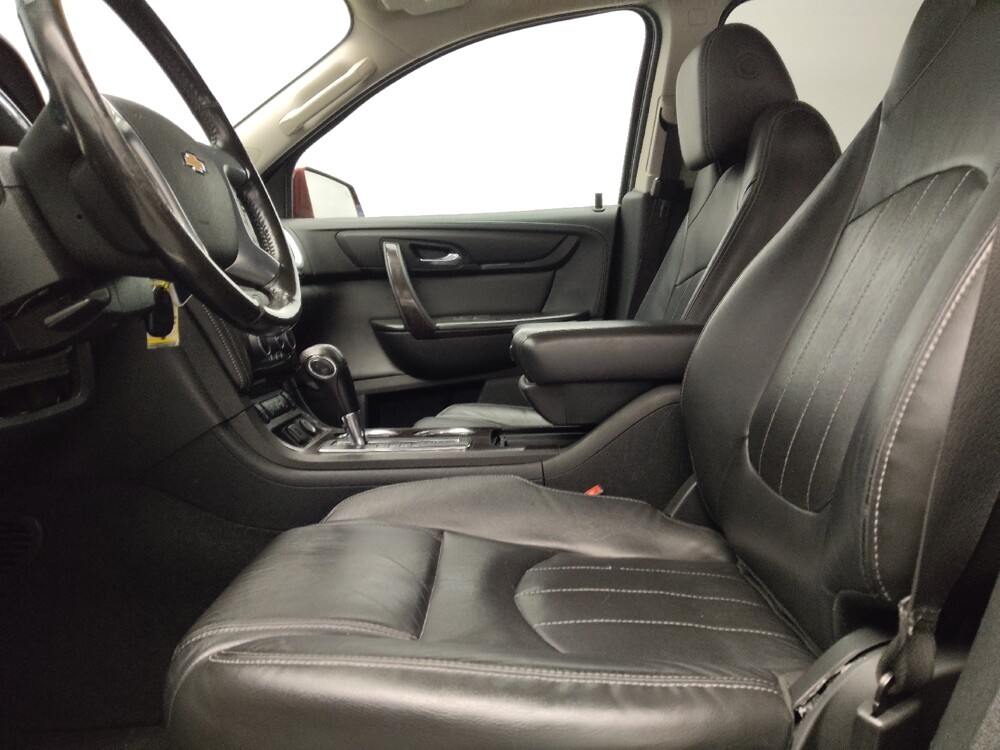 2017 Chevrolet Traverse in Oklahoma City, OK 73139 - 18140970 17