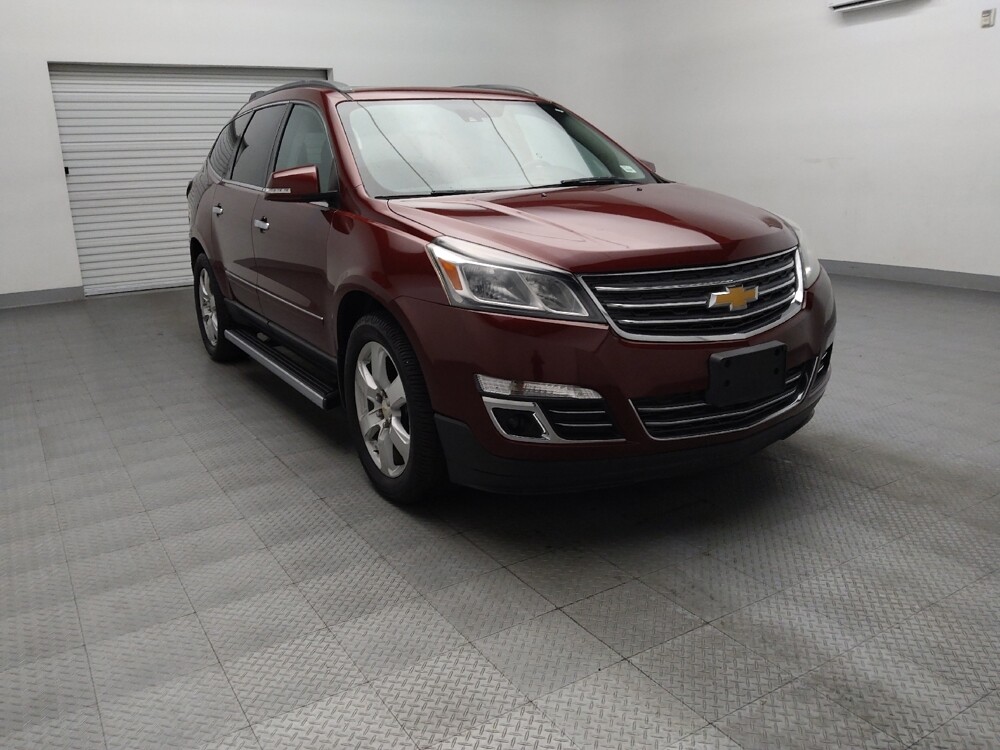 2017 Chevrolet Traverse in Oklahoma City, OK 73139 - 18140970 13