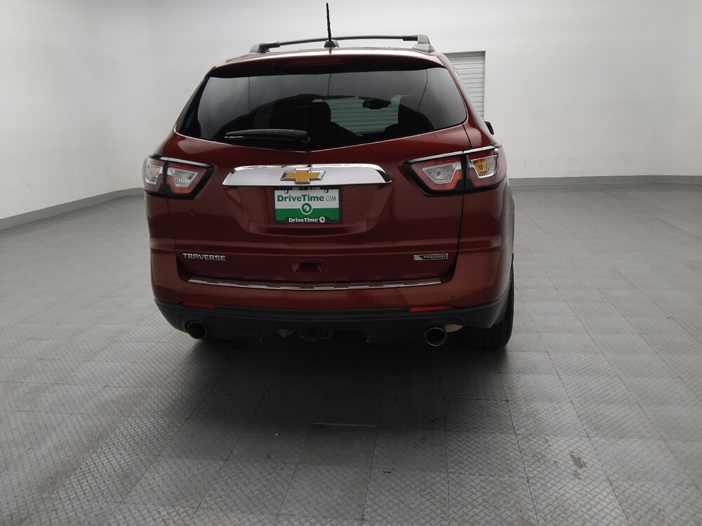 2017 Chevrolet Traverse in Oklahoma City, OK 73139 - 18140970 7
