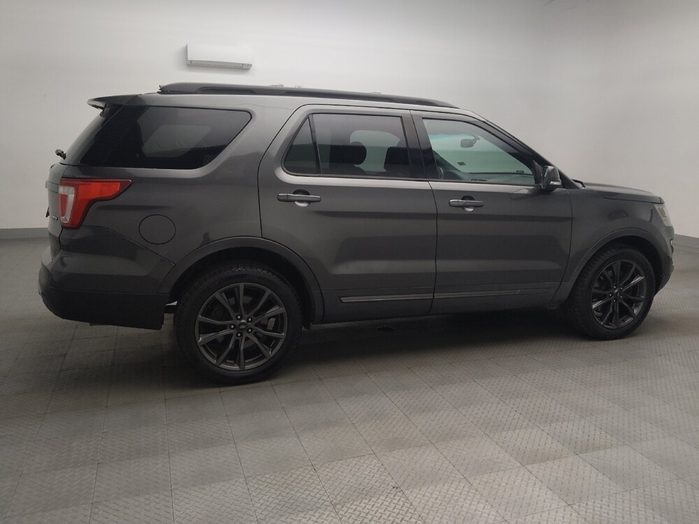 2017 Ford Explorer in Arlington, TX 76011 - 18140975 10