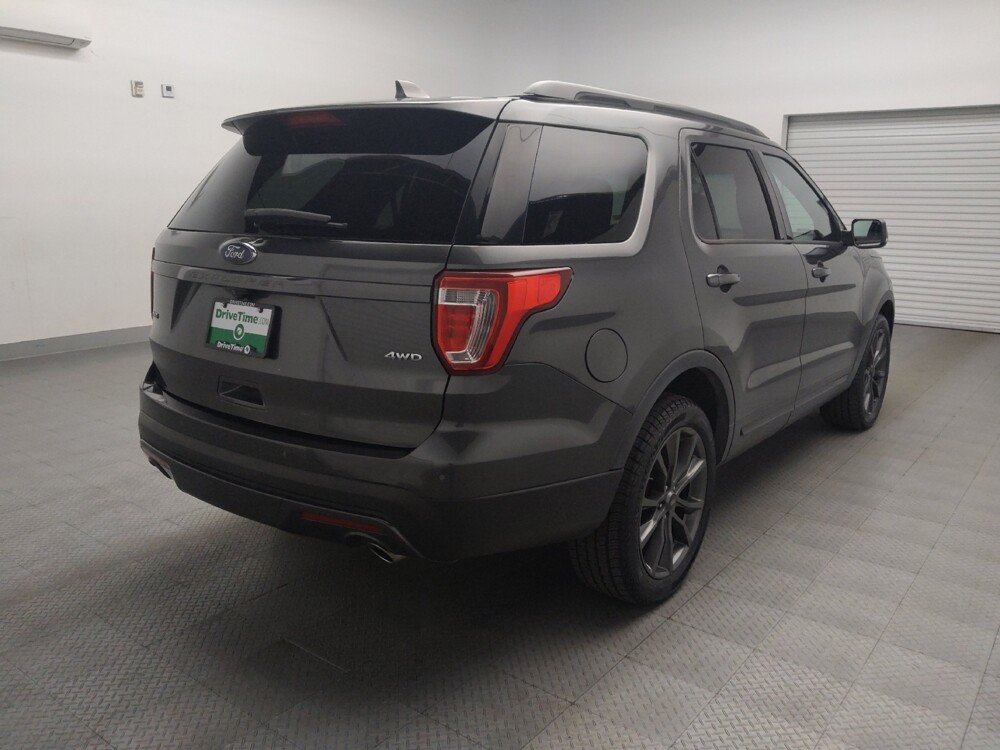 2017 Ford Explorer in Arlington, TX 76011 - 18140975 9