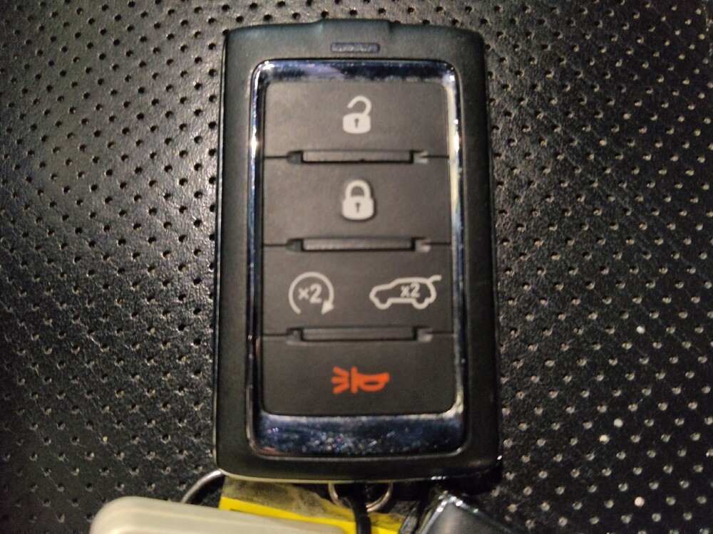 2022 Jeep Grand Cherokee L in Fort Worth, TX 76116 - 18140976 32