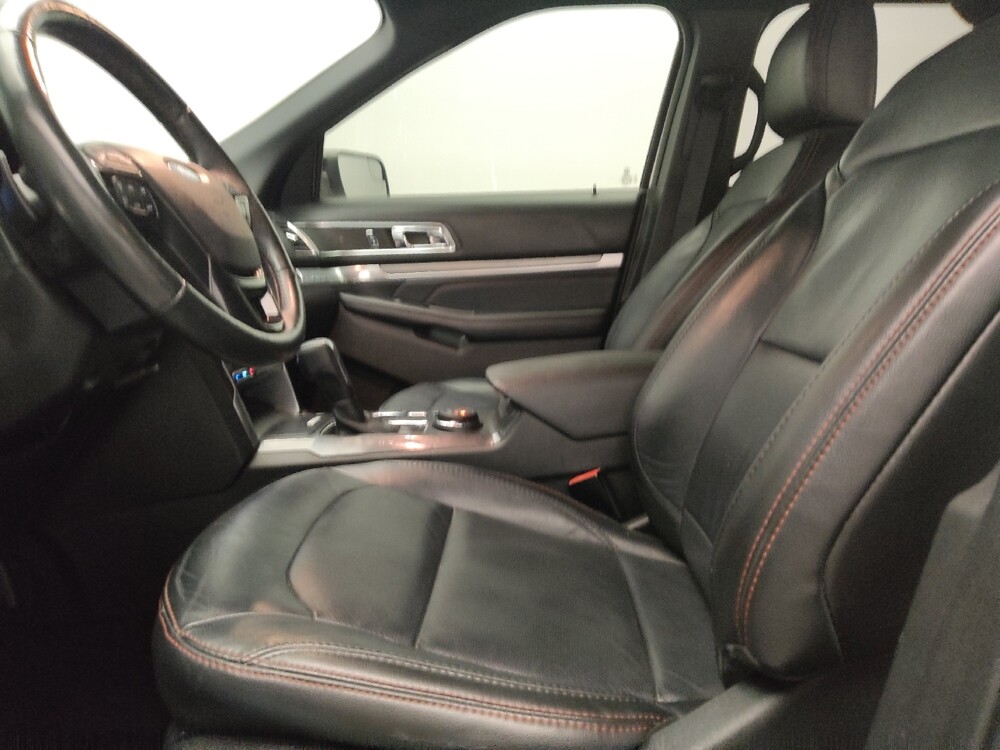 2018 Ford Explorer in Fort Worth, TX 76116 - 18140982 17