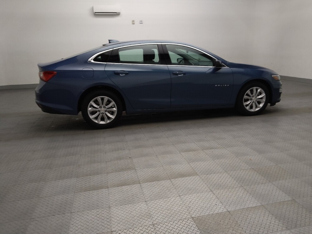 2025 Chevrolet Malibu in Plano, TX 75074 - 18140987 10