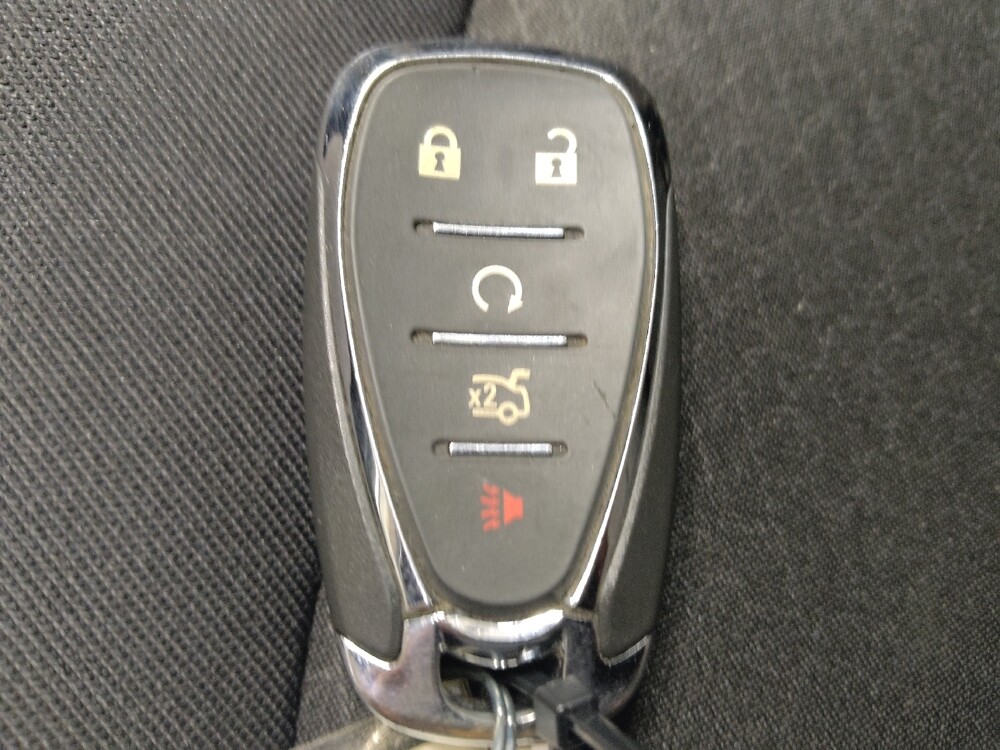2025 Chevrolet Malibu in Plano, TX 75074 - 18140987 32