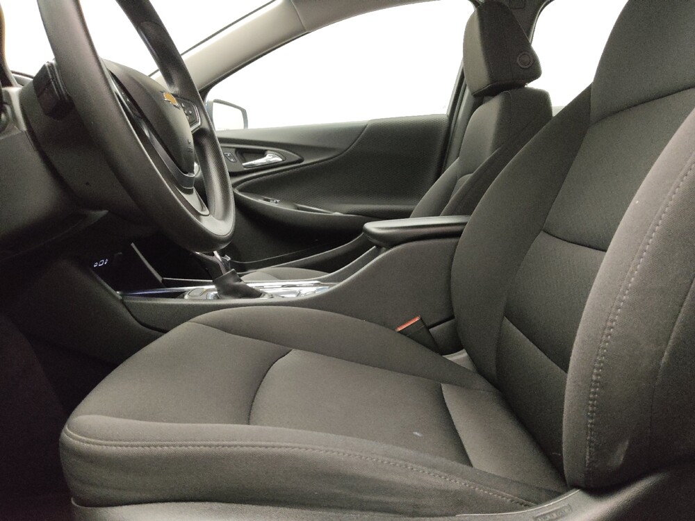 2025 Chevrolet Malibu in Plano, TX 75074 - 18140987 17