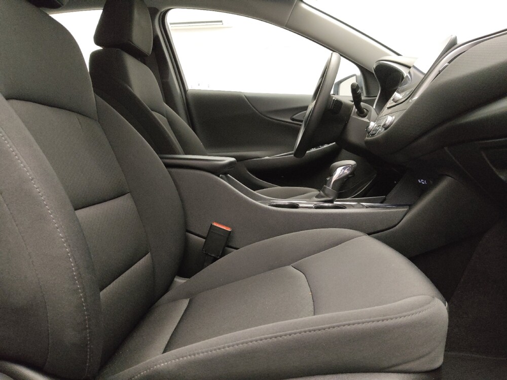 2025 Chevrolet Malibu in Plano, TX 75074 - 18140987 21