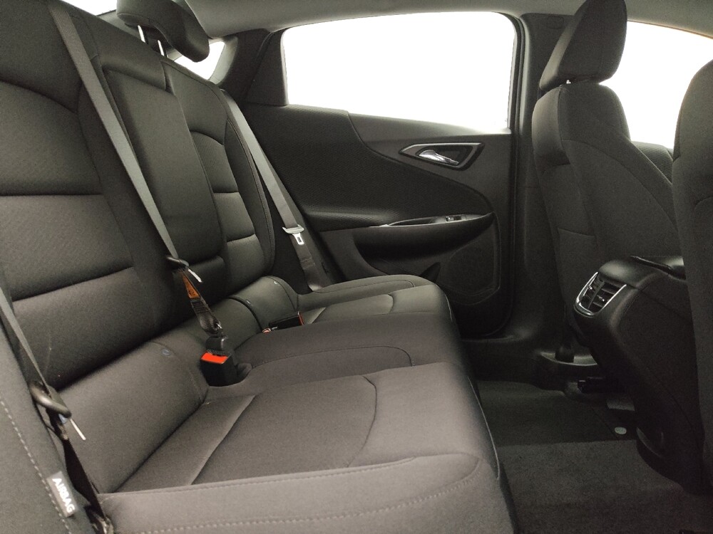 2025 Chevrolet Malibu in Plano, TX 75074 - 18140987 19